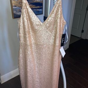 Magical night gold sequin bodycon midi dress